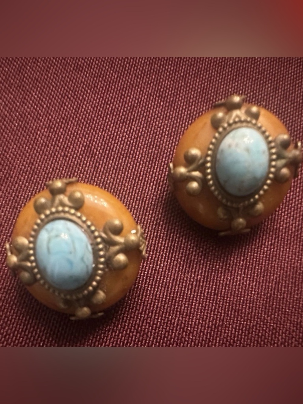 vintage earrings clip on
